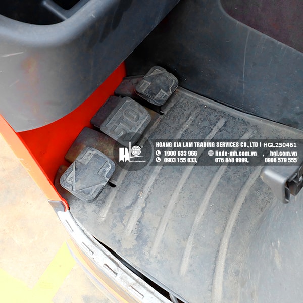 Xe nâng LINDE R25-01 (HGL250461)